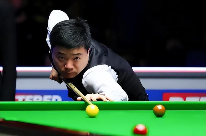 致的交通事 致的交通事