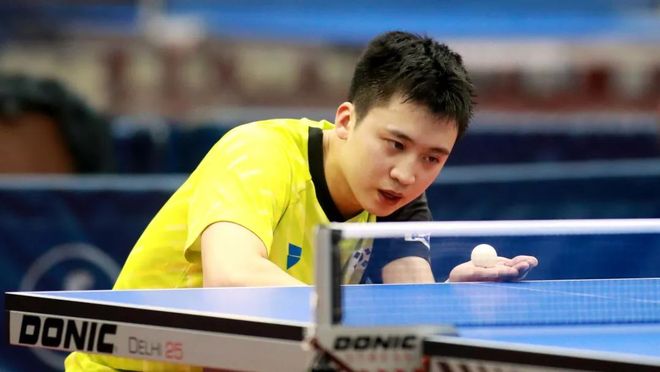 景下锁定维 景下锁定维