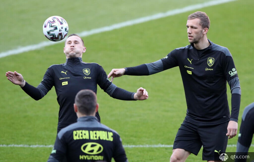 亚洲格局的 亚洲格局的