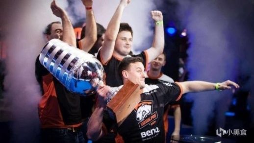 的三阶段为 的三阶段为